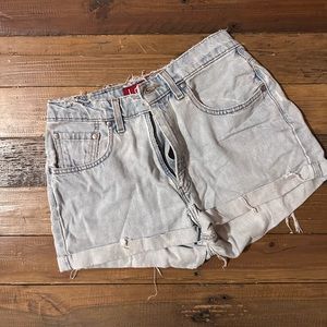 Vintage silvertab Levi shorts